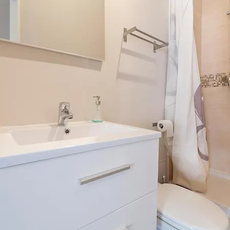Guestready - Proche Du Metro Daire