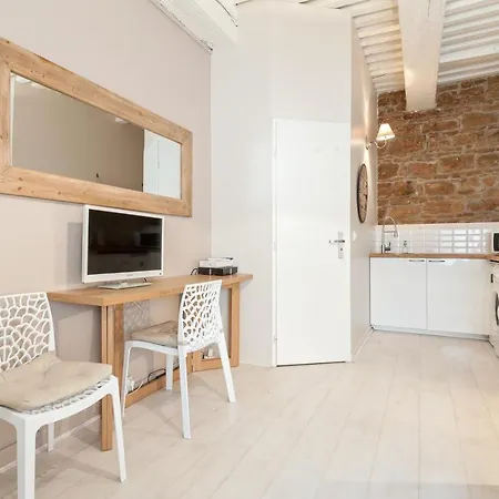 Guestready - Proche Du Metro Daire *